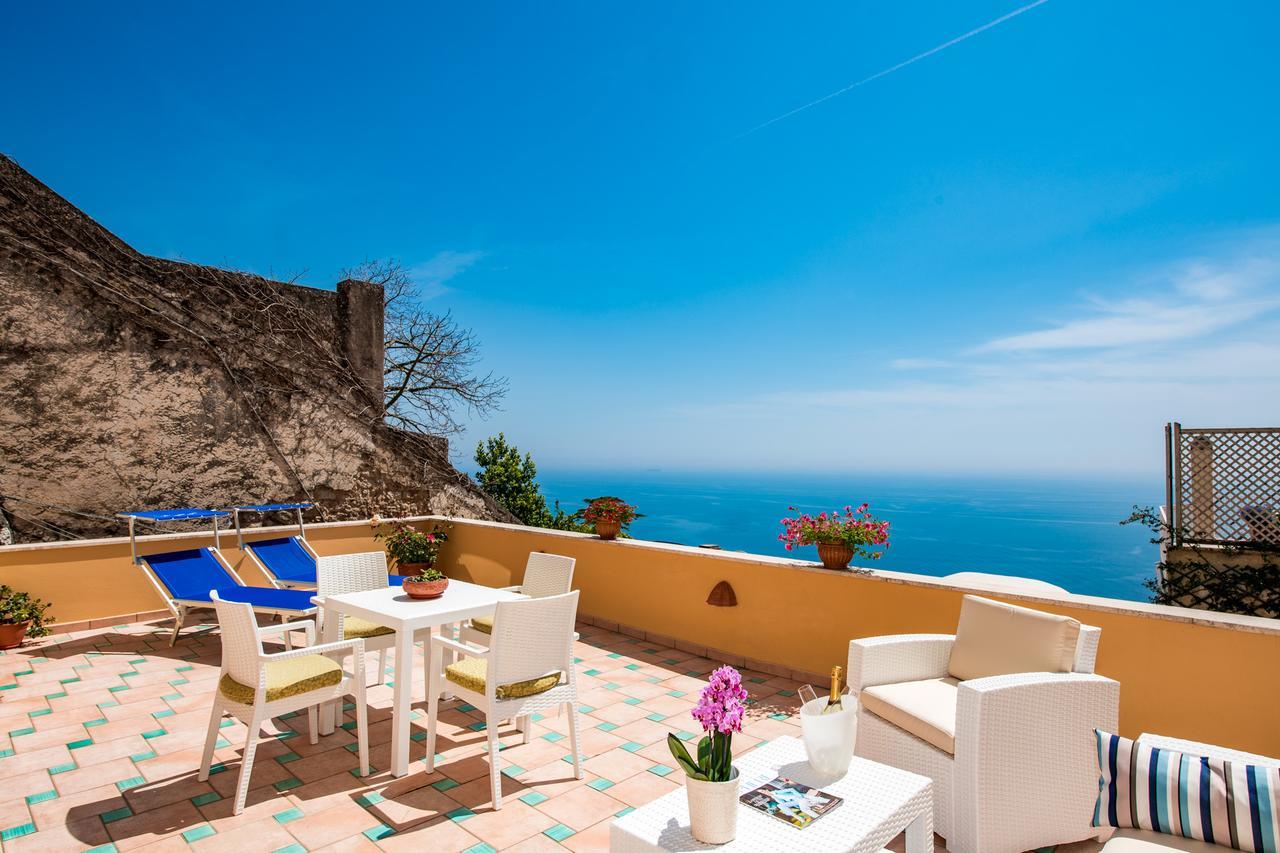 Casa Chiesa Nuova Appartement Positano Buitenkant foto