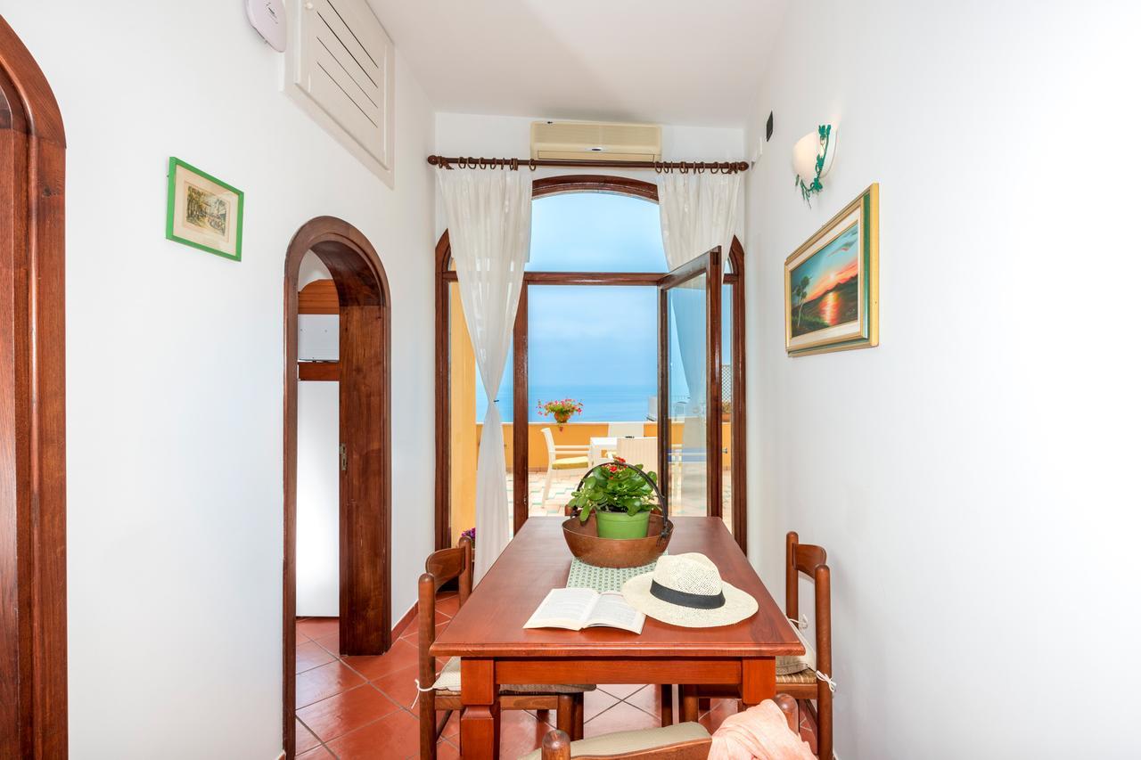 Casa Chiesa Nuova Appartement Positano Buitenkant foto