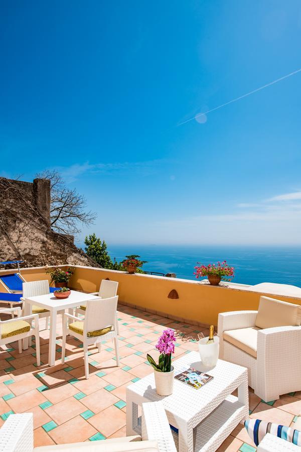 Casa Chiesa Nuova Appartement Positano Buitenkant foto