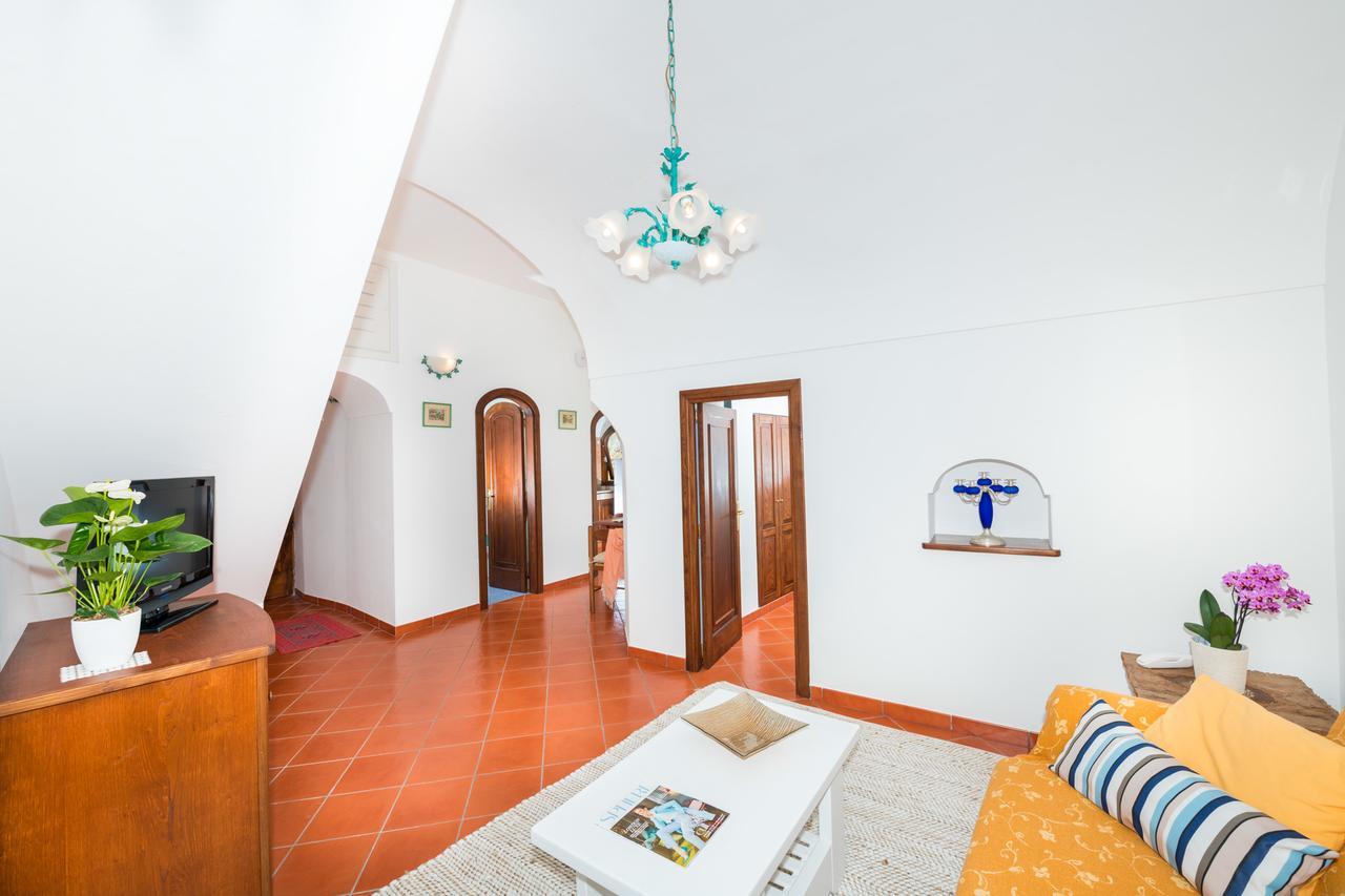 Casa Chiesa Nuova Appartement Positano Buitenkant foto